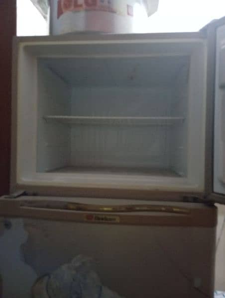 Dawlance refrigerator 3