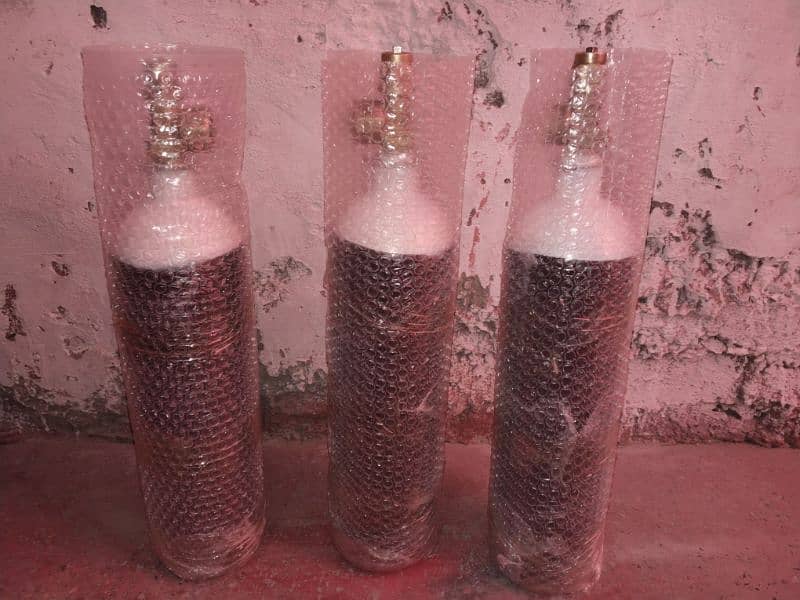 oxygen cylinders 3