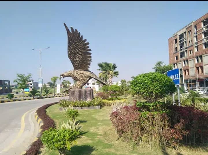 30-60 PLOT FOR SALE in FAISAL TOWN BLOCK B 40