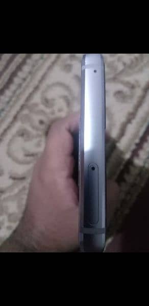 note 9 in good condition 2