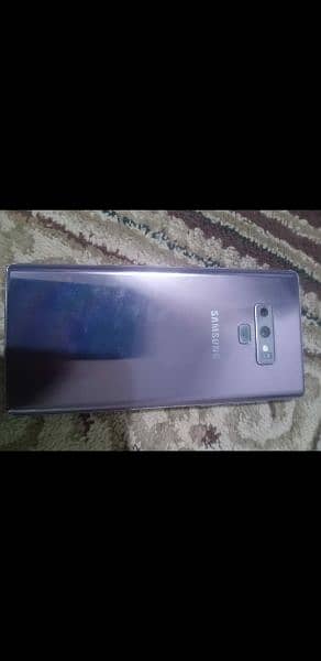 note 9 in good condition 6