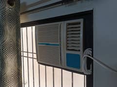 0.75 window ac . . ship 220 volts