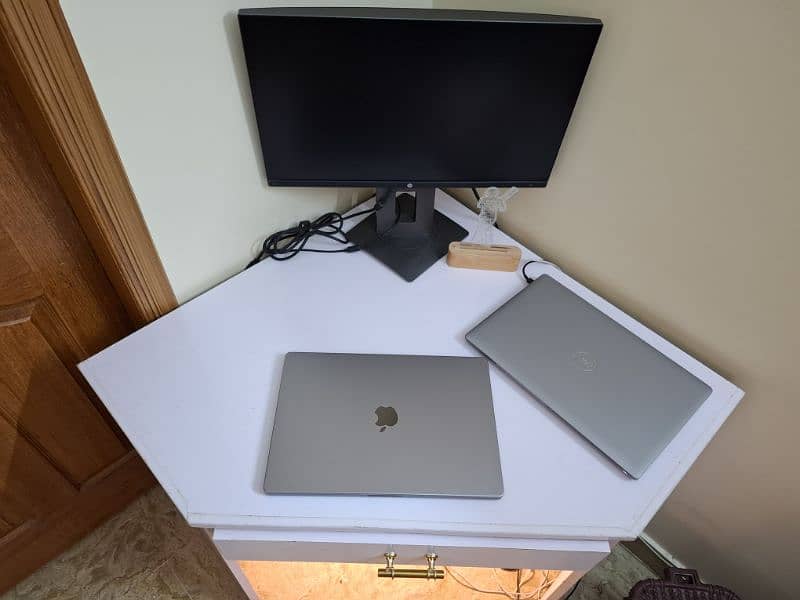 Work/Study Table with book shelves 1