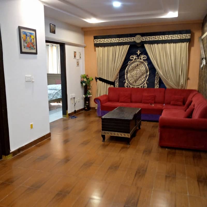 Par Day short time Two BeD Room apartment Available for rent in Bahria town phase 4 and 6 empire Heights 2 Family apartment 1