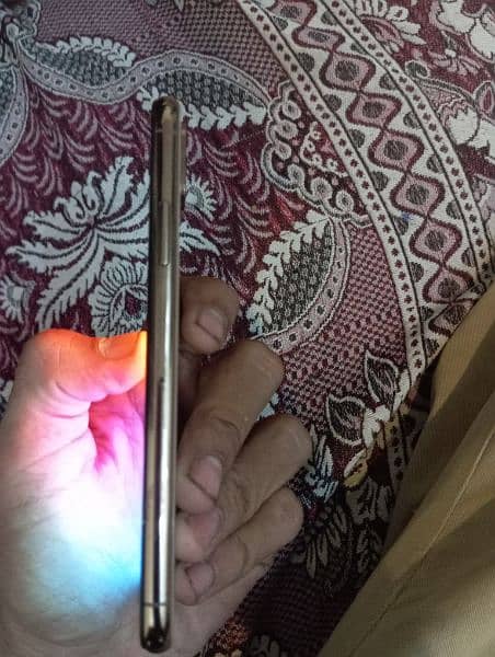 iPhone XS 256gb non pta 2