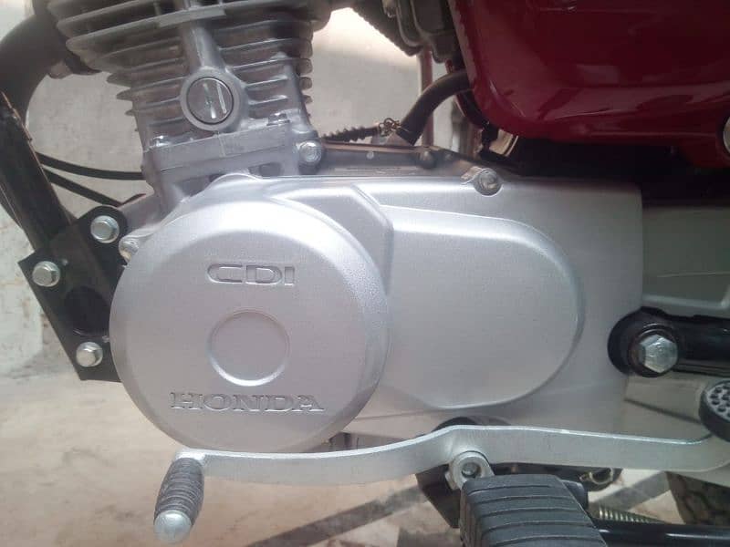 brand new Honda 125 2