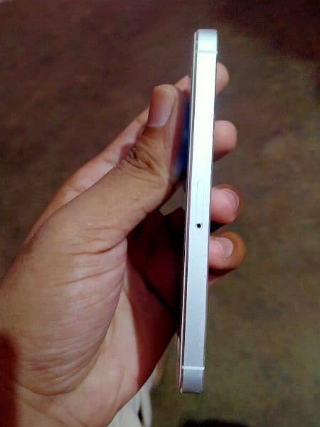 iPhone 5s PTA provide urgent sell 2