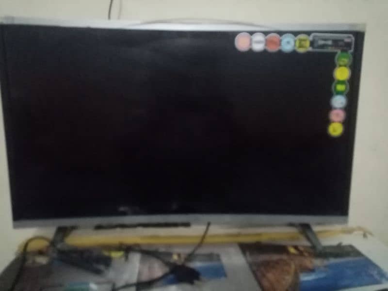 32 inches samsung curved Led 0