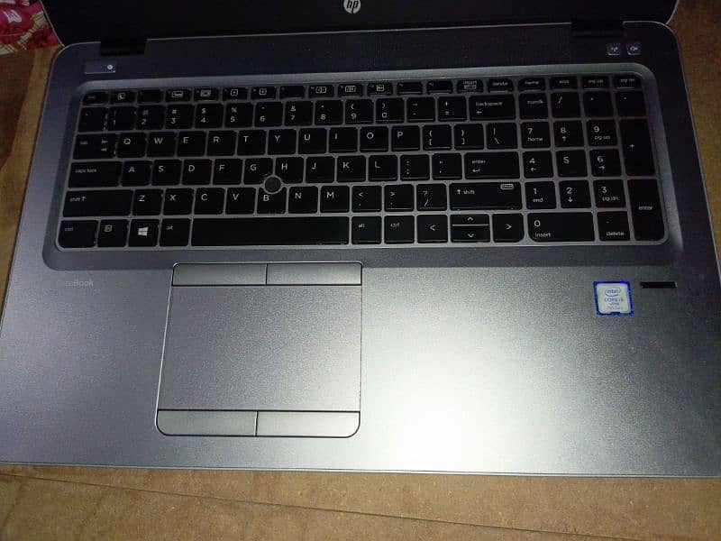 Laptop Hp i5 7th generation 8 GB ram 256 memory with SSD100% condition 2