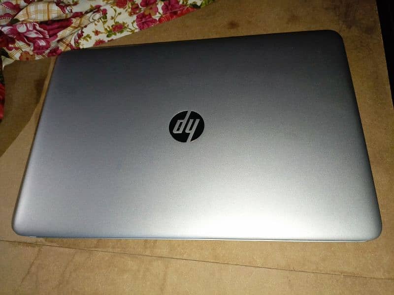 Laptop Hp i5 7th generation 8 GB ram 256 memory with SSD100% condition 3