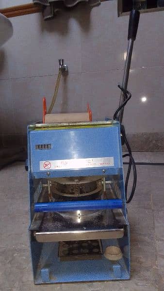 Cup sealing machine 1