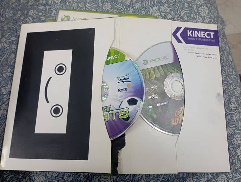 Xbox 360 original disks. 4