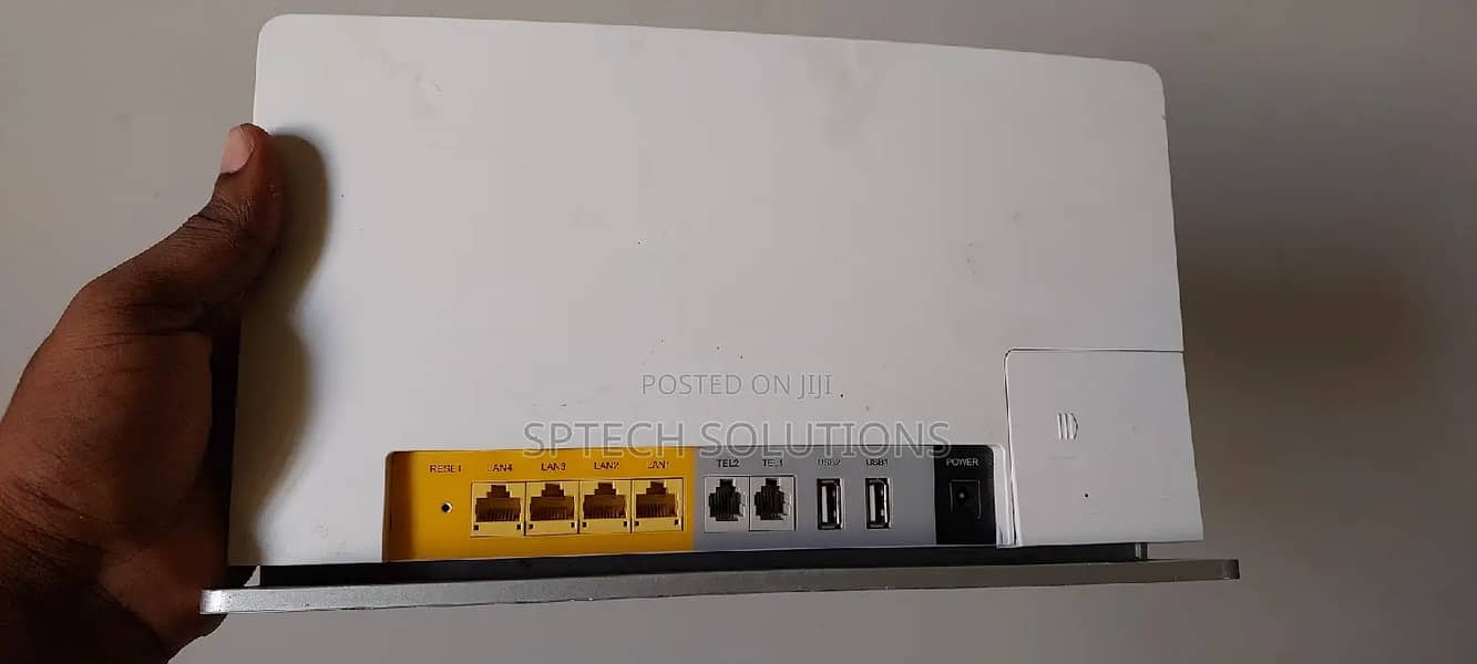 Huawei HG8245Q GPON/Epon ONT AC DualBand 5GHZ GIGABIT modem router 3