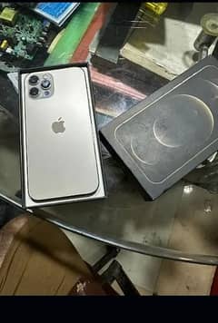 I phone 12 pro max  . 256 GB