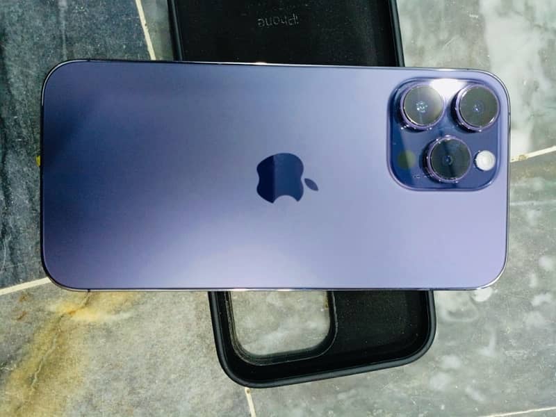 iphone 14 pro max purple colour 1
