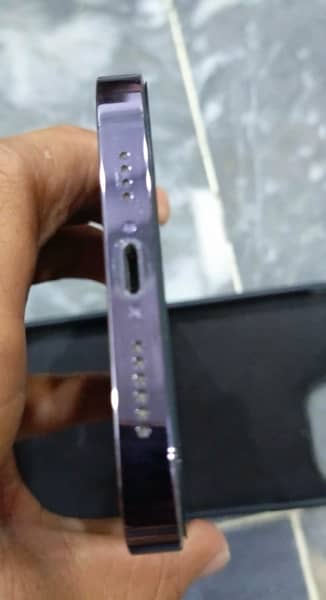 iphone 14 pro max purple colour 2