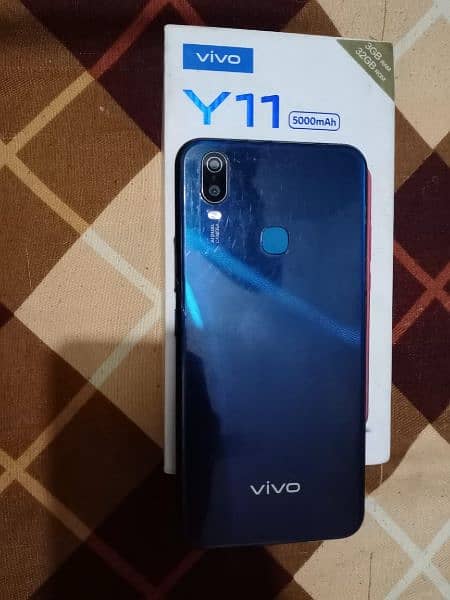 Vivo y11 3/32gb 0