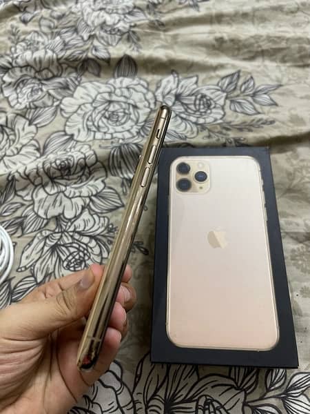 Iphone 11 Pro Max 256GB Factory with box 2