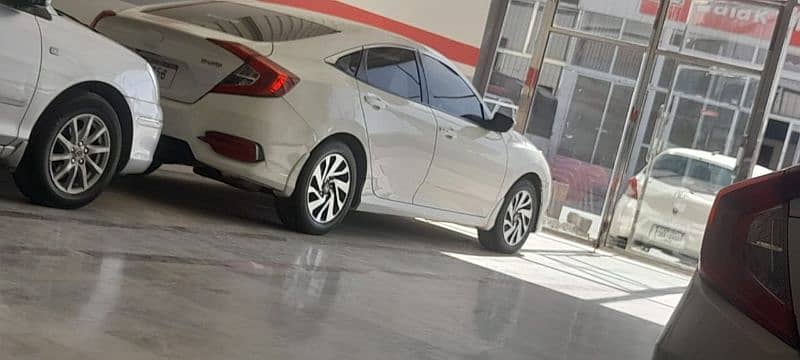 Honda Civic Oriel 2018 0