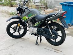 YAMAHA YBR 125 G 2023