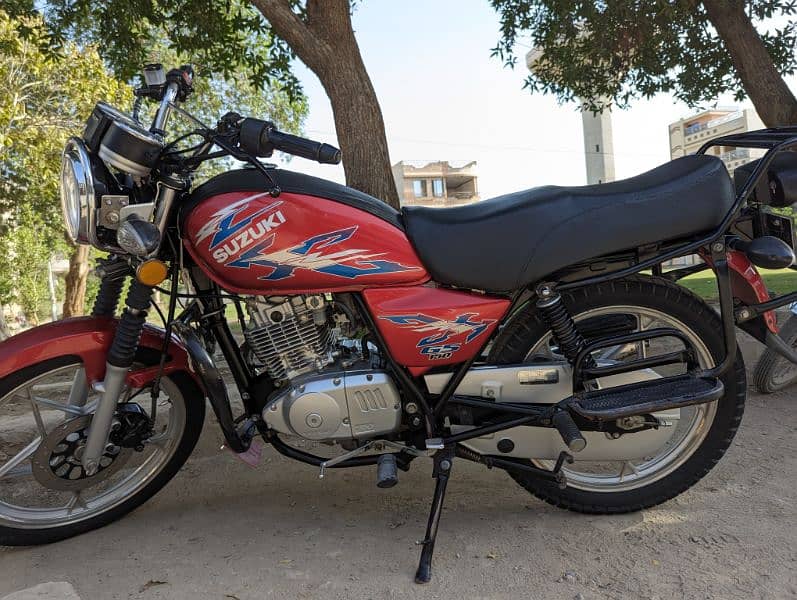 Suzuki GS 150 SE 0