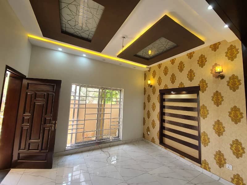 5 Marla Like A Brand New House For Rent Bahria Town Lahore Prime Location 10
