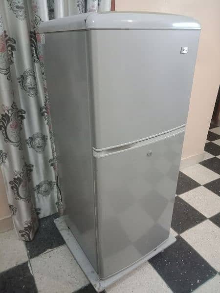 Refrigerator Haier HRF-155 2