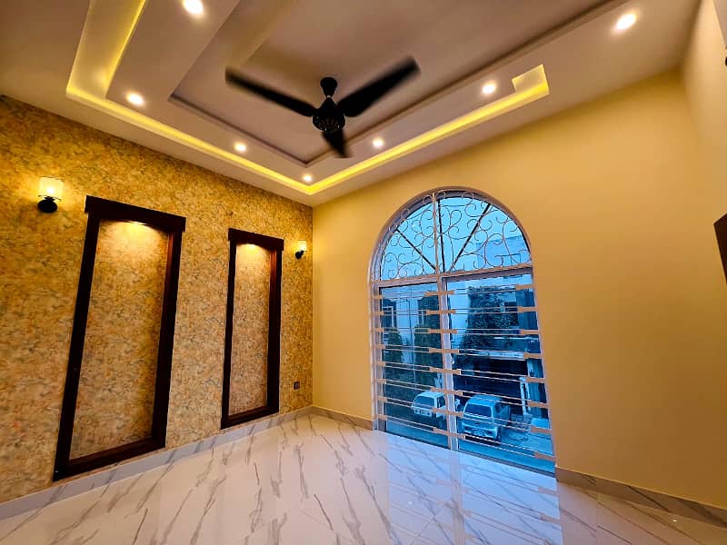 Brand New 2024 Designer House 5 Marla House For Rent Bahria Town Lahore 25
