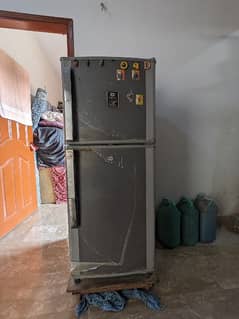 Dawlance Fridge Refrigerator (Read Ad)