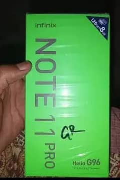 Note 11 pro 8 128 with complete box