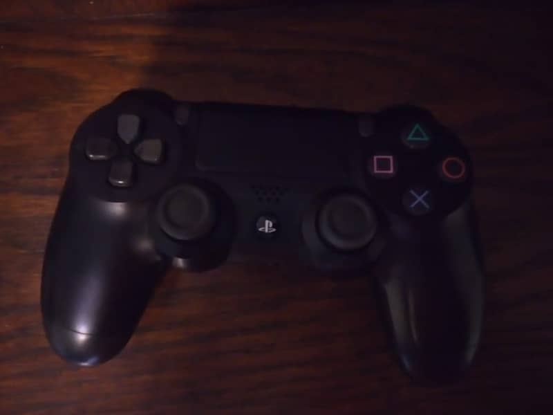 PS4 PRO 1TB DISC VERSION | WITH ORIGINAL CONTROLLER AND ACCESSORIES 2