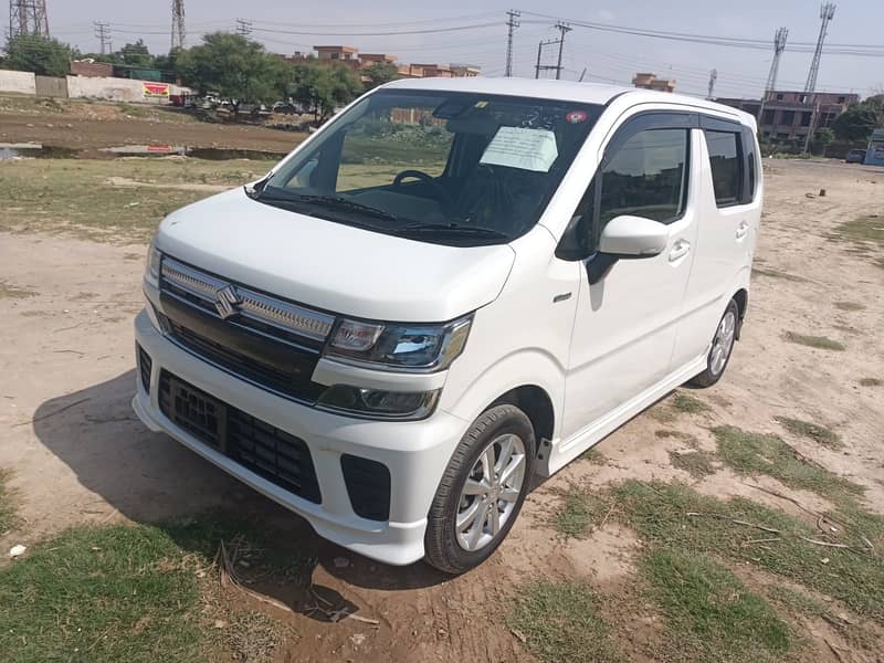 Suzuki Wagon R Hybrid 14