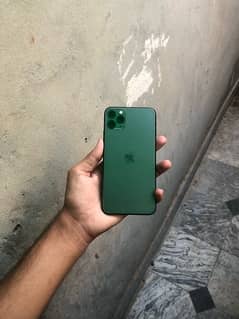 i Phone 11 Pro Max 256GB Non PTA (location okara) 03196456807