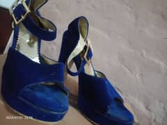 Heels for sale in new condition