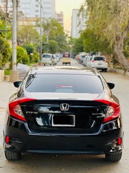 Honda Civic UG 2019 3