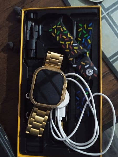 G9 ultra watch good condition 1