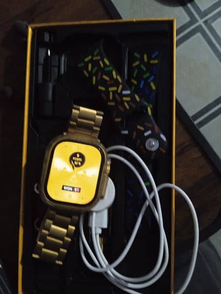 G9 ultra watch good condition 2