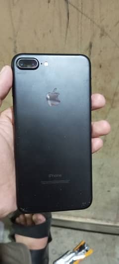 iPhone 7+ 10/10 battery 100 ,,,… 32gb