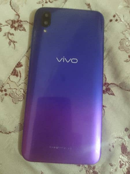 vivo Y97 8/128 Gb 0