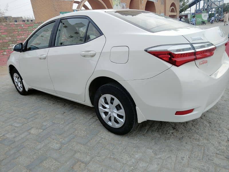 Toyota Corolla GLI 2018 b to b jeniun 2