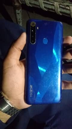 realme 4gb. 128gb