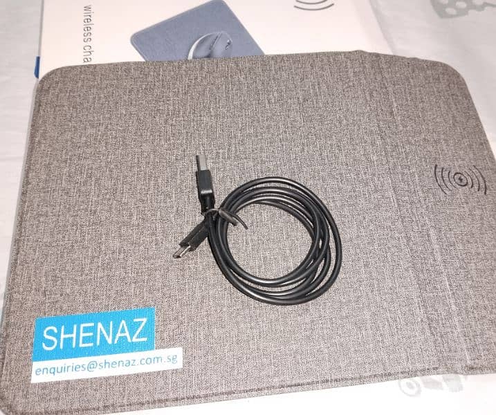 wireless charging mouse pad 1