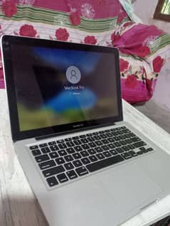 apple mac book pro good condition