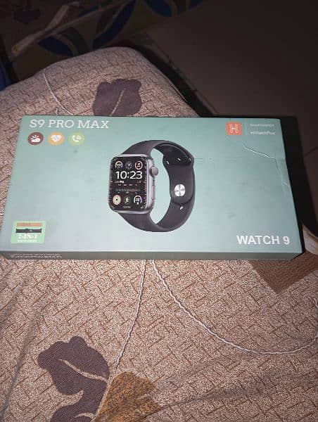 Smart watch S9 PRO MAX WITH FREE STRAP 0