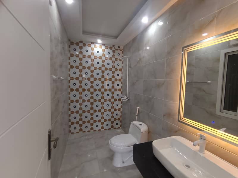 Spacious One-Bedroom Apartment Available for Rent Bahria Town Lahore Prime Location 7