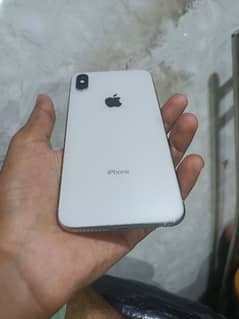 I phone XsMax water pack PTA approved 64 GB 81% health 10/10 0