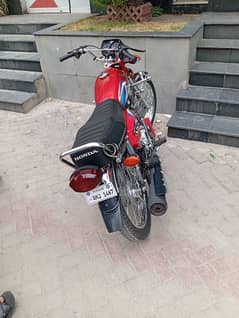 Honda 125 Good condition New not any flat one hand used