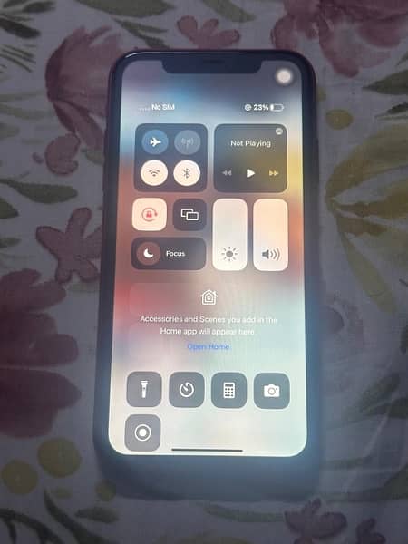 iphone 11 64gb red color 4