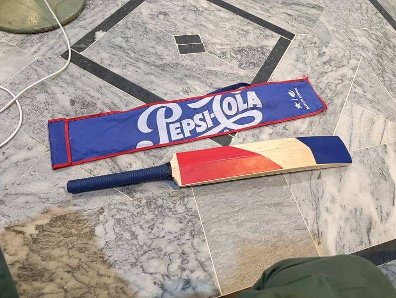 Pepsi cricket bat with babar Azam sign 1