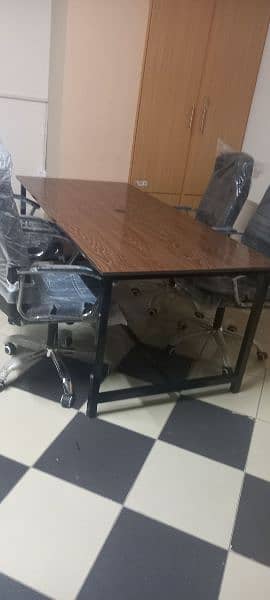 6ft x 2ft Office table, Study table new condition 3
